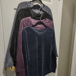 Cuddl Duds Double Plush Velour crew necks - bundle of 4 - NWOT - size M - velvet
